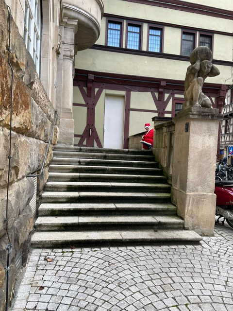 c4f78fdd-7241-4e19-8b0d-654eb8d7ab2c